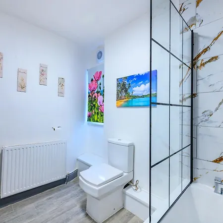 -rc7h- For Your Relaxed & Cosy Free Parking Homestay Leeds (West Yorkshire)