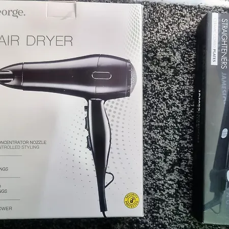 Séjour chez l'habitant -rc7h- For Your Relaxed & Cosy Free Parking *