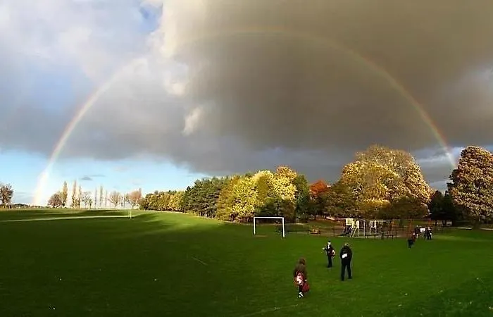 -rc7h- For Your Relaxed & Cosy Free Parking *